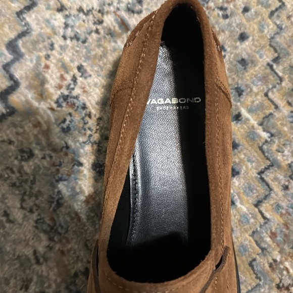 Vagabond suede lug lofers. - Picture 2 of 5